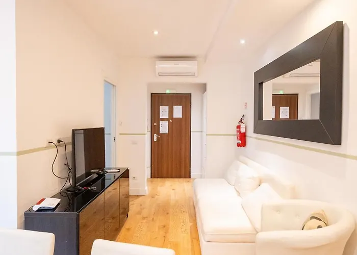 La Marmora 3 bedroom apartment near Galleria dell'Accademia