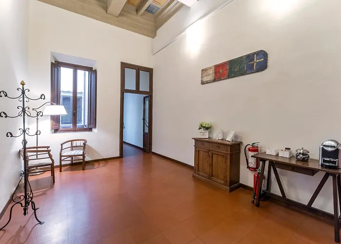 Unyca- Elegant Apartment "Santo Spirito"
